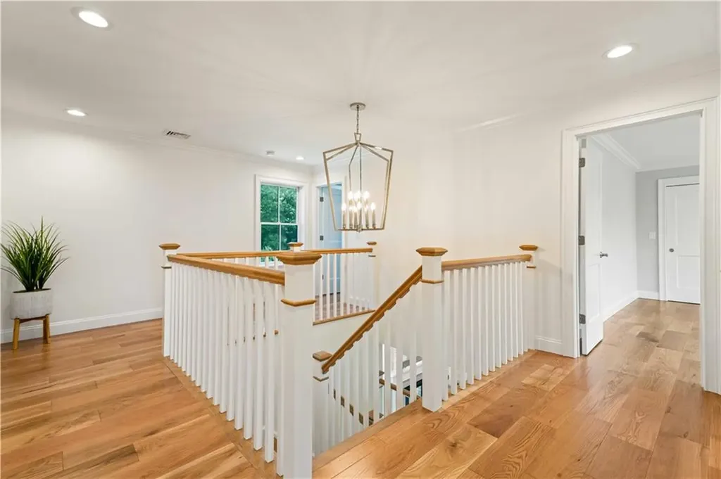 416 B Bridgetown Road South Kingstown RI 02874