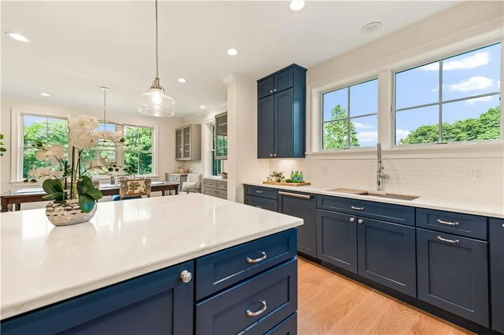 416 B Bridgetown Road South Kingstown RI 02874