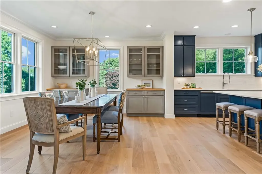 416 B Bridgetown Road South Kingstown RI 02874
