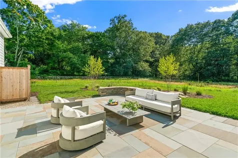 416 Bridgetown Road South Kingstown RI 02874