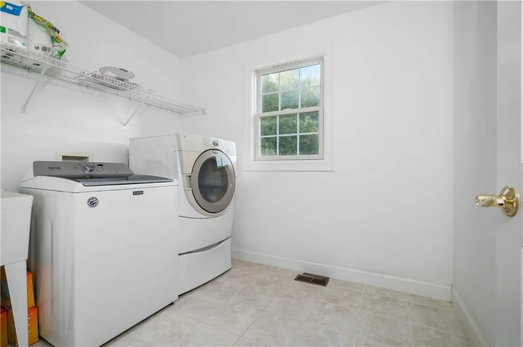 6 Brill Lane Cumberland RI 02864