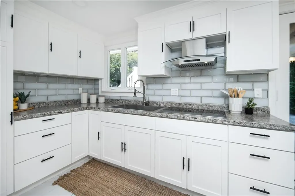 35 Hines Farm Road Cranston RI 02921