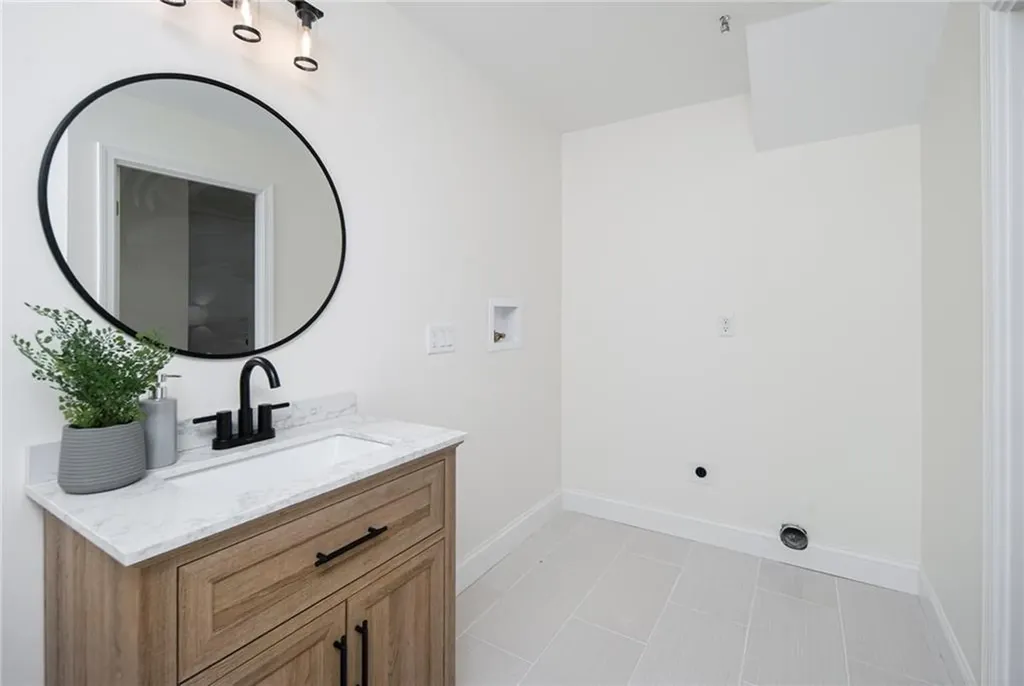 35 Hines Farm Road Cranston RI 02921