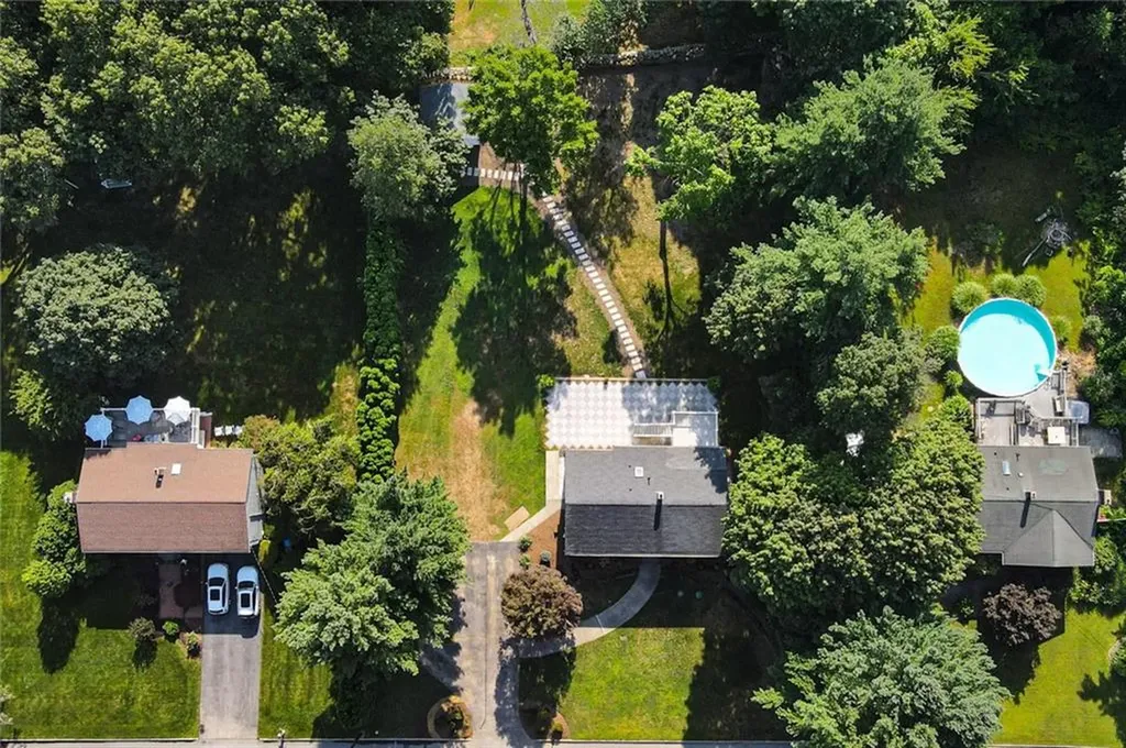 35 Hines Farm Road Cranston RI 02921