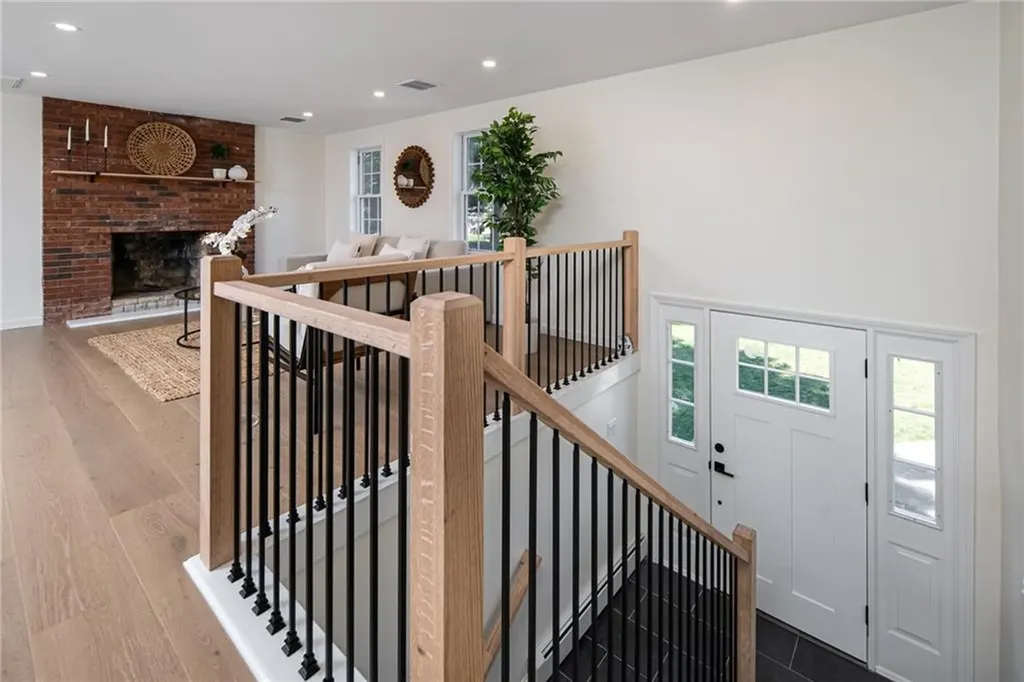35 Hines Farm Road Cranston RI 02921