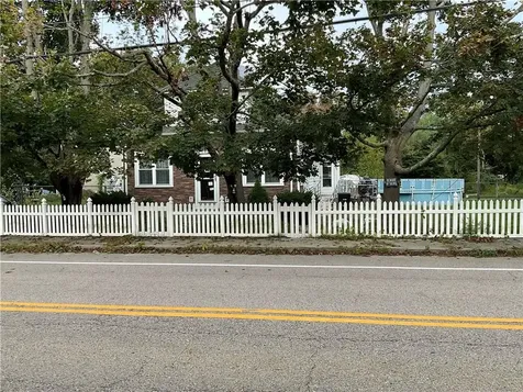 105 Read Avenue Coventry RI 02816