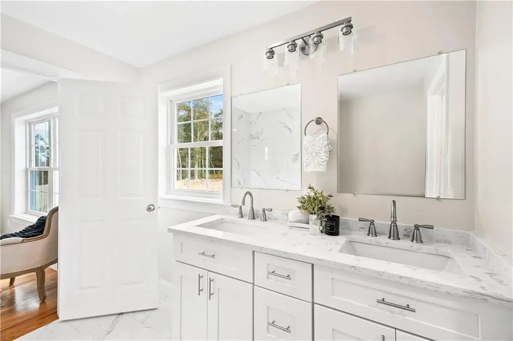 4 Old County Village Road Smithfield RI 02917