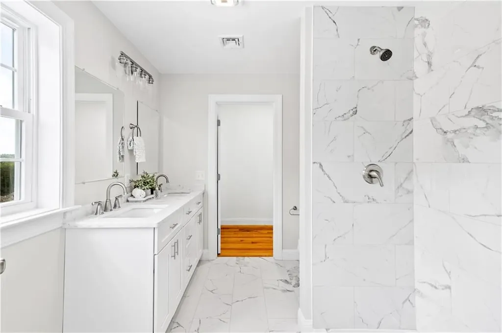 4 Old County Village Road Smithfield RI 02917