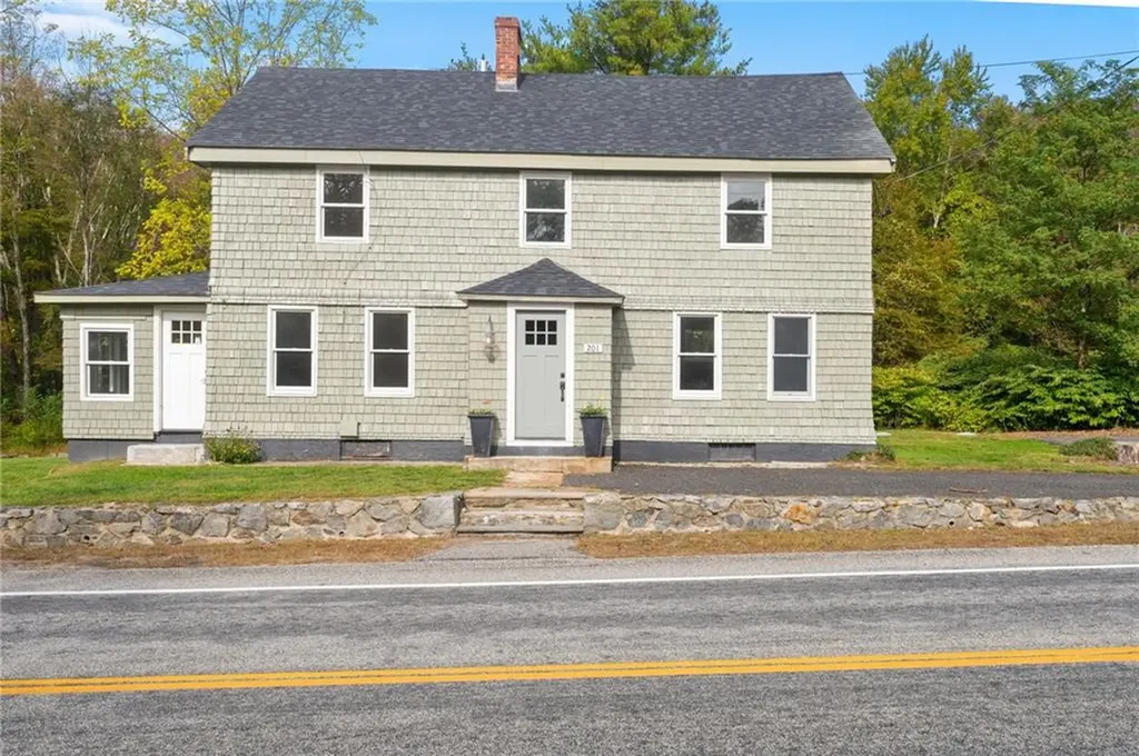 201 Plainfield Pike Foster RI 02825