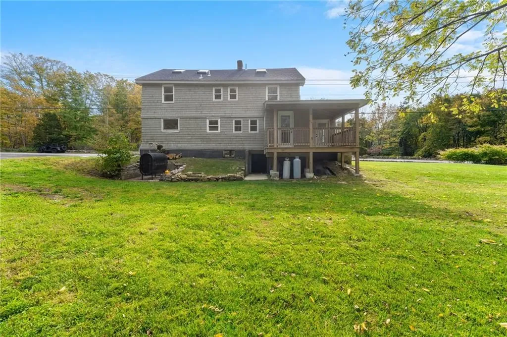 201 Plainfield Pike Foster RI 02825