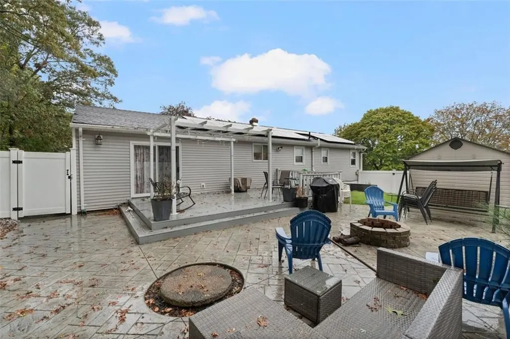 22 Forest Hill Drive Johnston RI 02919