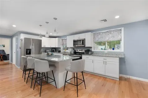 22 Forest Hill Drive Johnston RI 02919