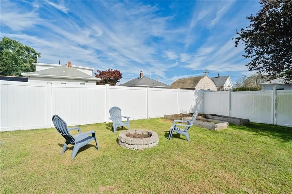 7 Williams Street Lincoln RI 02865