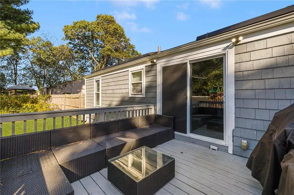 74 Stephens Avenue Warwick RI 02886