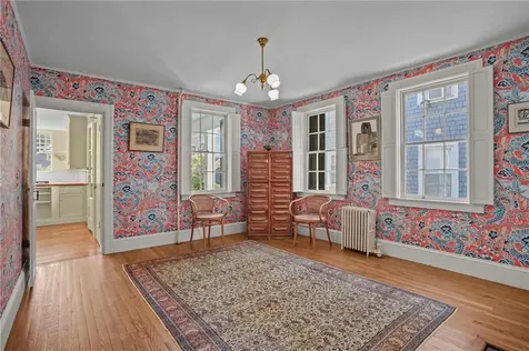 44 Church Street Bristol RI 02809