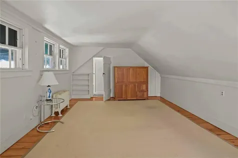 44 Church Street Bristol RI 02809