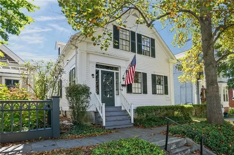 44 Church Street Bristol RI 02809