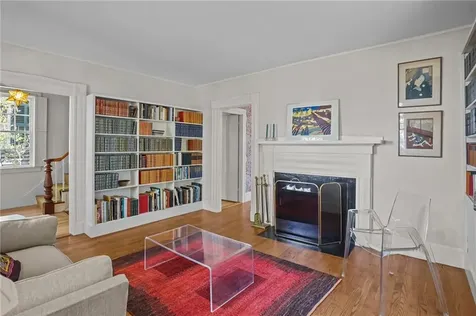 44 Church Street Bristol RI 02809