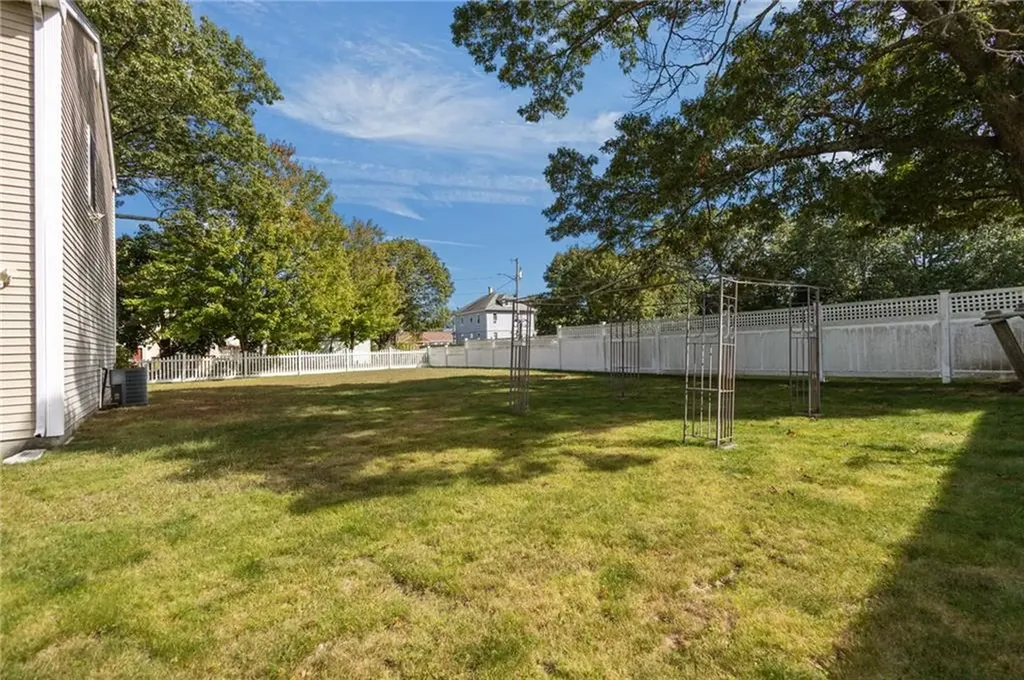 31 Boccia Court Warwick RI 02888