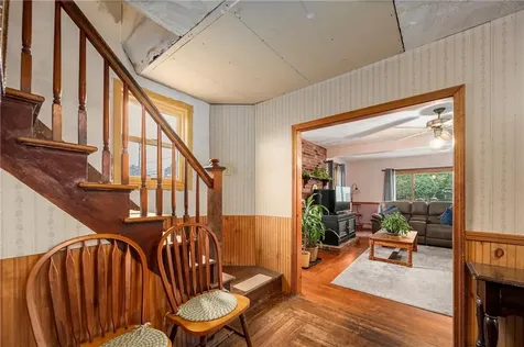 25 Read Street East Providence RI 02915