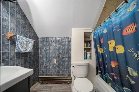 25 Read Street East Providence RI 02915