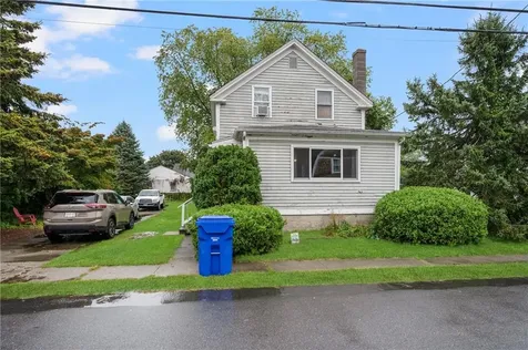 25 Read Street East Providence RI 02915