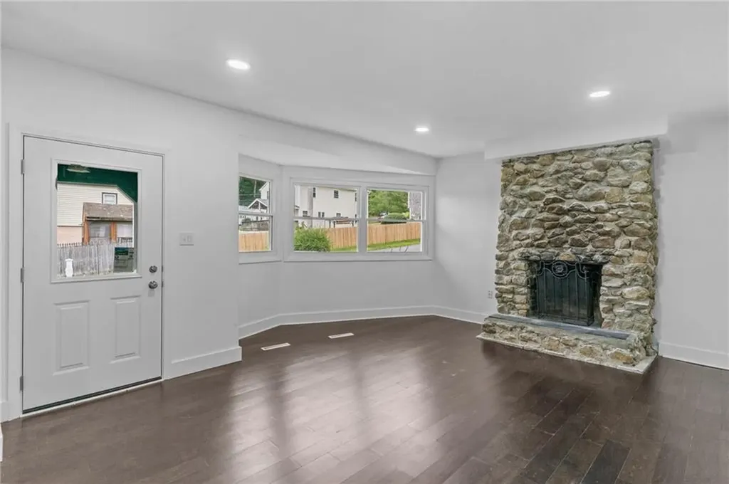5 Gano Avenue Johnston RI 02919
