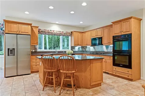 60 Pheasant Drive East Greenwich RI 02818