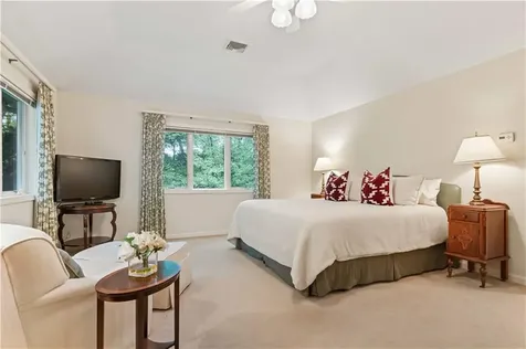 60 Pheasant Drive East Greenwich RI 02818