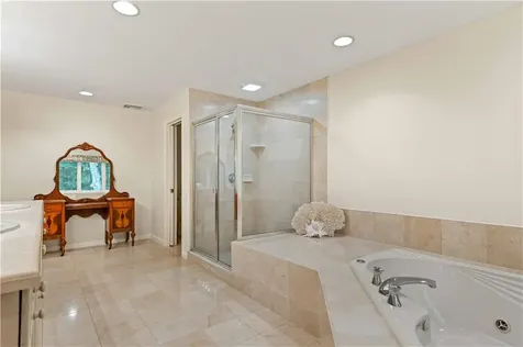 60 Pheasant Drive East Greenwich RI 02818