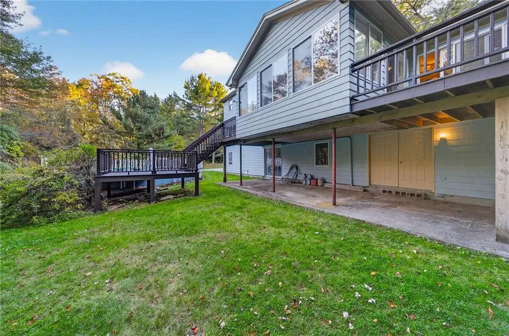 1 Elizabeth Ann Drive Johnston RI 02919