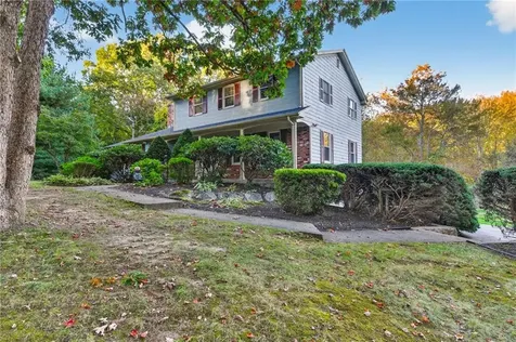 1 Elizabeth Ann Drive Johnston RI 02919