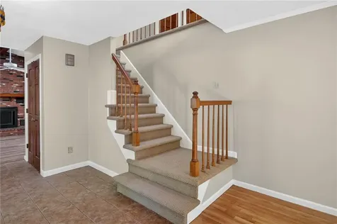 1 Elizabeth Ann Drive Johnston RI 02919