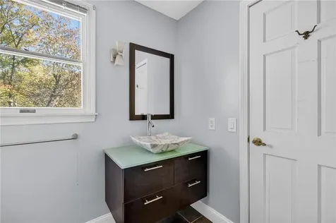 1 Elizabeth Ann Drive Johnston RI 02919