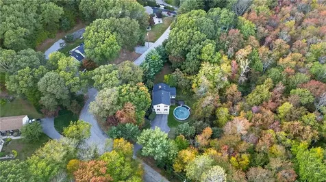 1 Elizabeth Ann Drive Johnston RI 02919