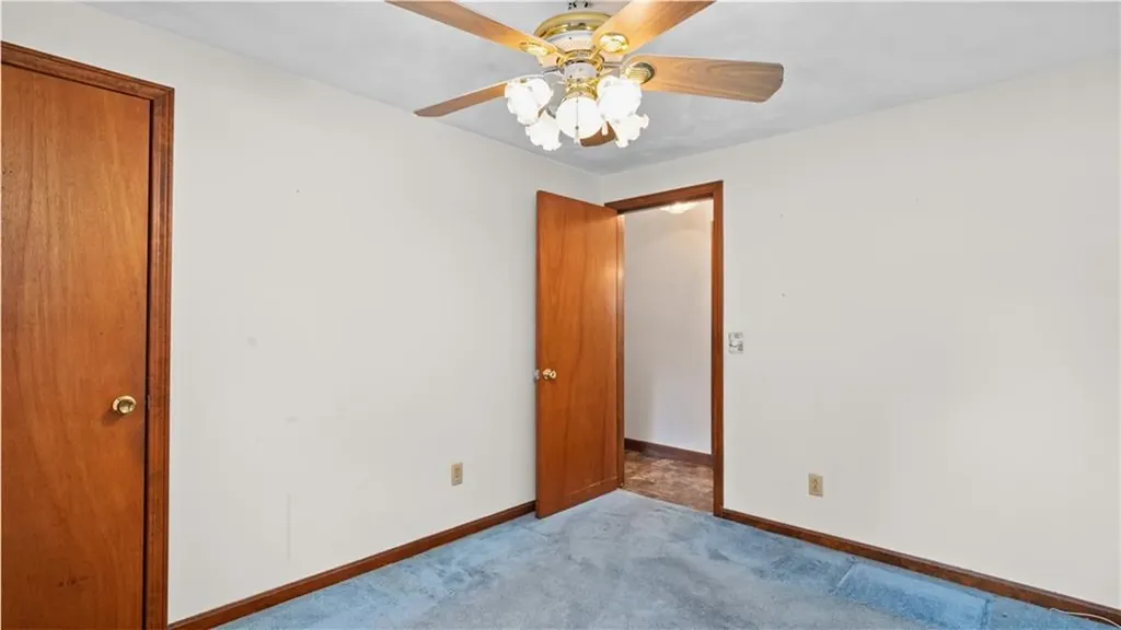 54 Pheasant Avenue Warwick RI 02886