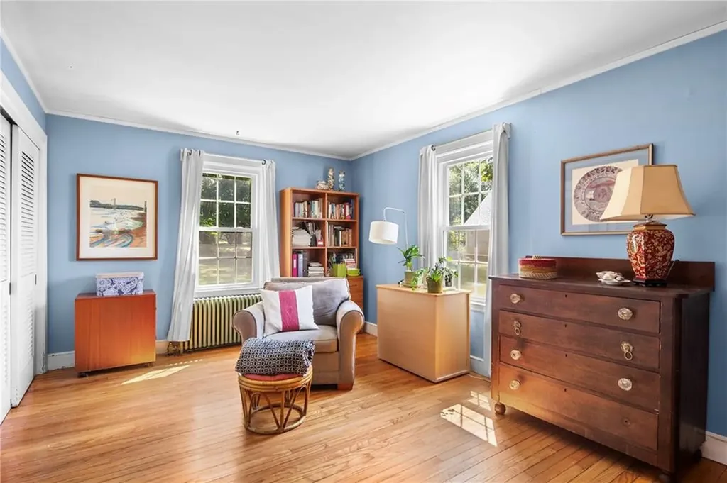 19 Harborview Avenue Bristol RI 02809