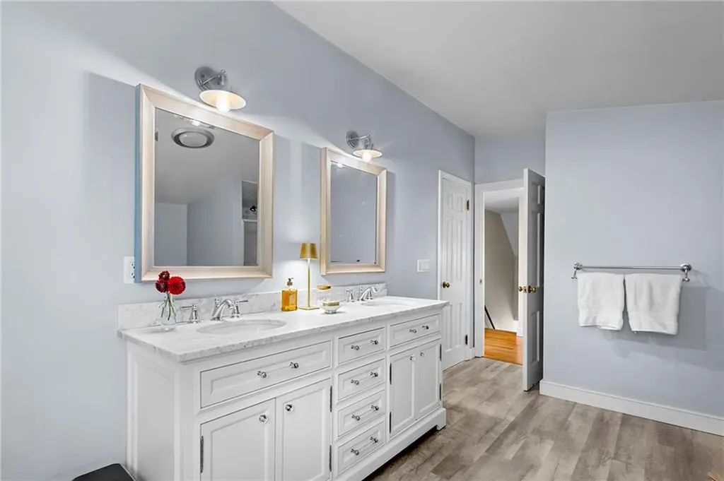 19 Harborview Avenue Bristol RI 02809