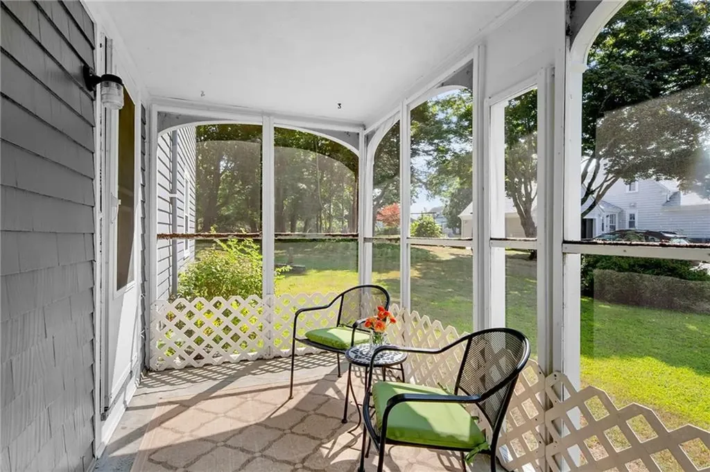 19 Harborview Avenue Bristol RI 02809