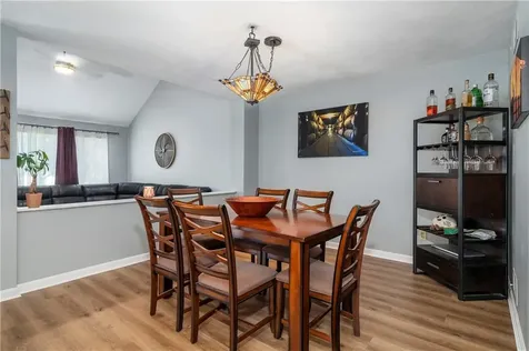 64 Nipmuc Trail North Providence RI 02911