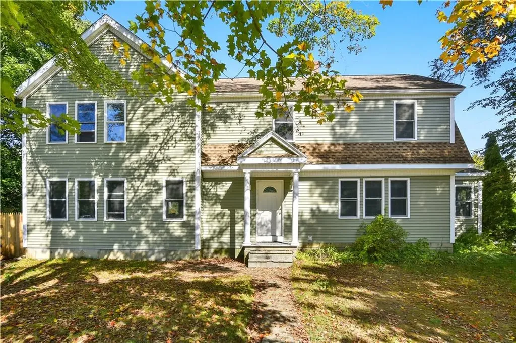 632 Whipple Avenue Burrillville RI 02858