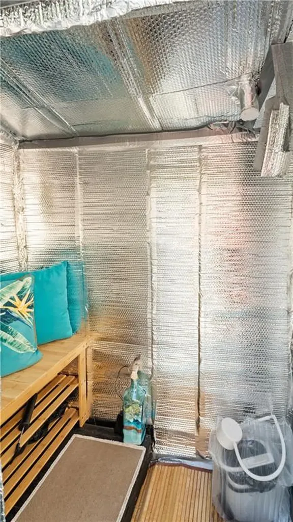 224 Palace Avenue Warwick RI 02886