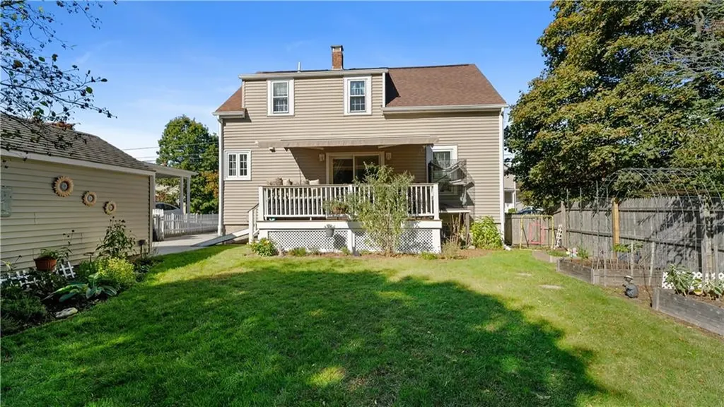 224 Palace Avenue Warwick RI 02886