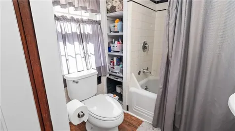 224 Palace Avenue Warwick RI 02886