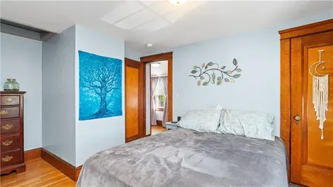 224 Palace Avenue Warwick RI 02886