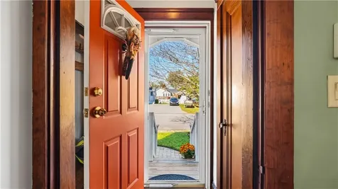 224 Palace Avenue Warwick RI 02886