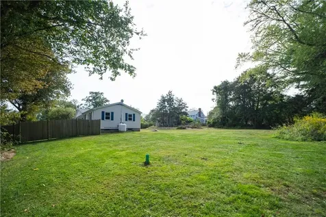 255 John Dyer Road Little Compton RI 02837