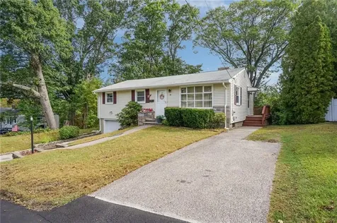 50 Cushing Street North Providence RI 02904