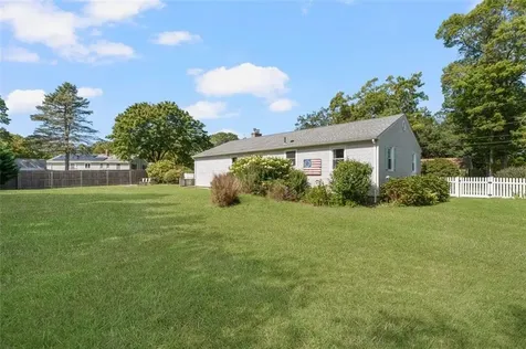 55 Dahlia Drive North Kingstown RI 02852