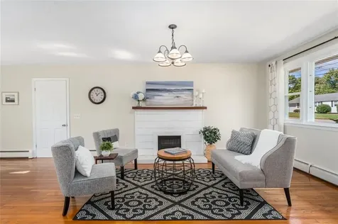 55 Dahlia Drive North Kingstown RI 02852